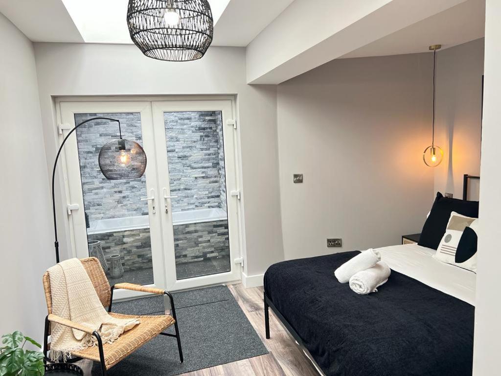 Central Belfast Modern Apartment Great Location Free Parking מראה חיצוני תמונה